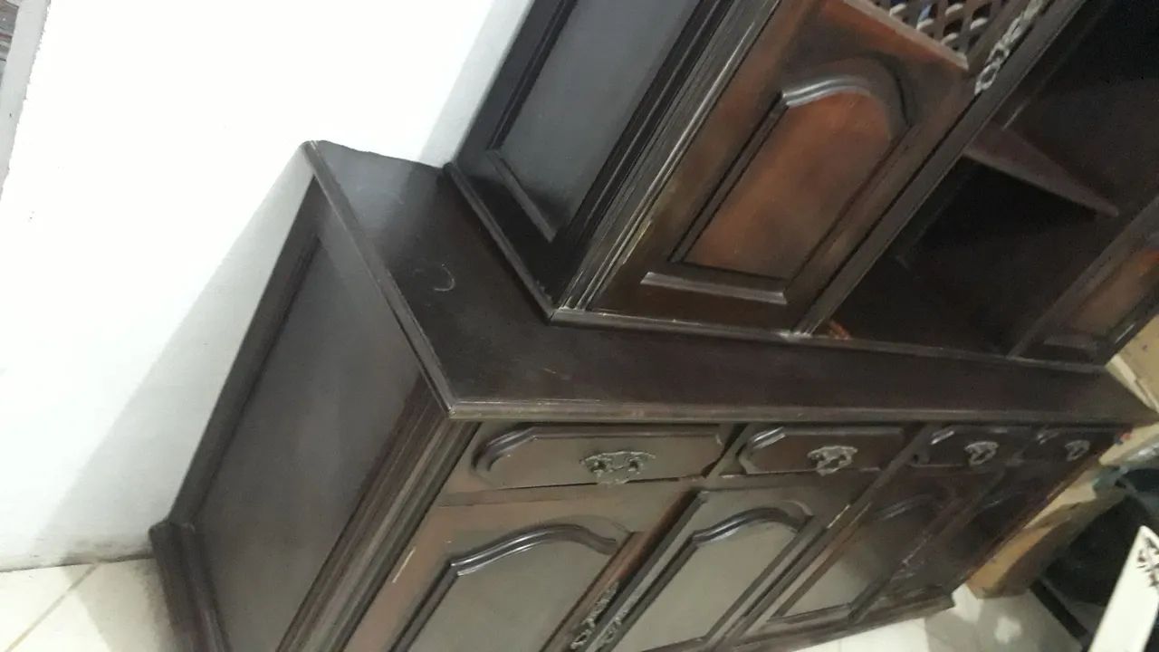 vendo armário de madeira 