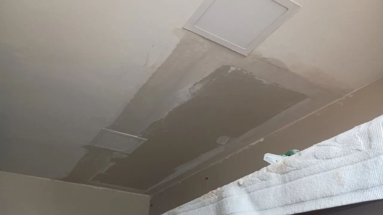 Reparos para forro de gesso