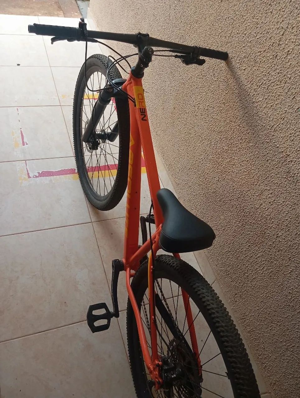 Bicicleta em ótimo estado, da marca absolute - Foto 2