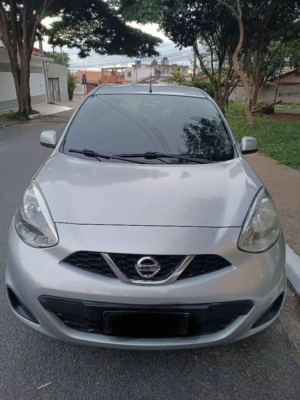 Nissan March 2015