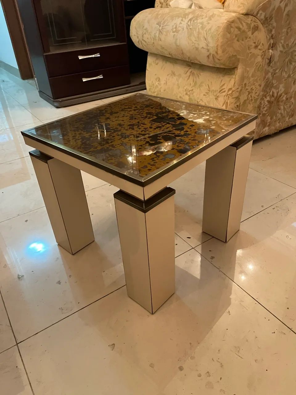 Mesa de canto quadrada vidro espelhado e fórmica - Foto 3