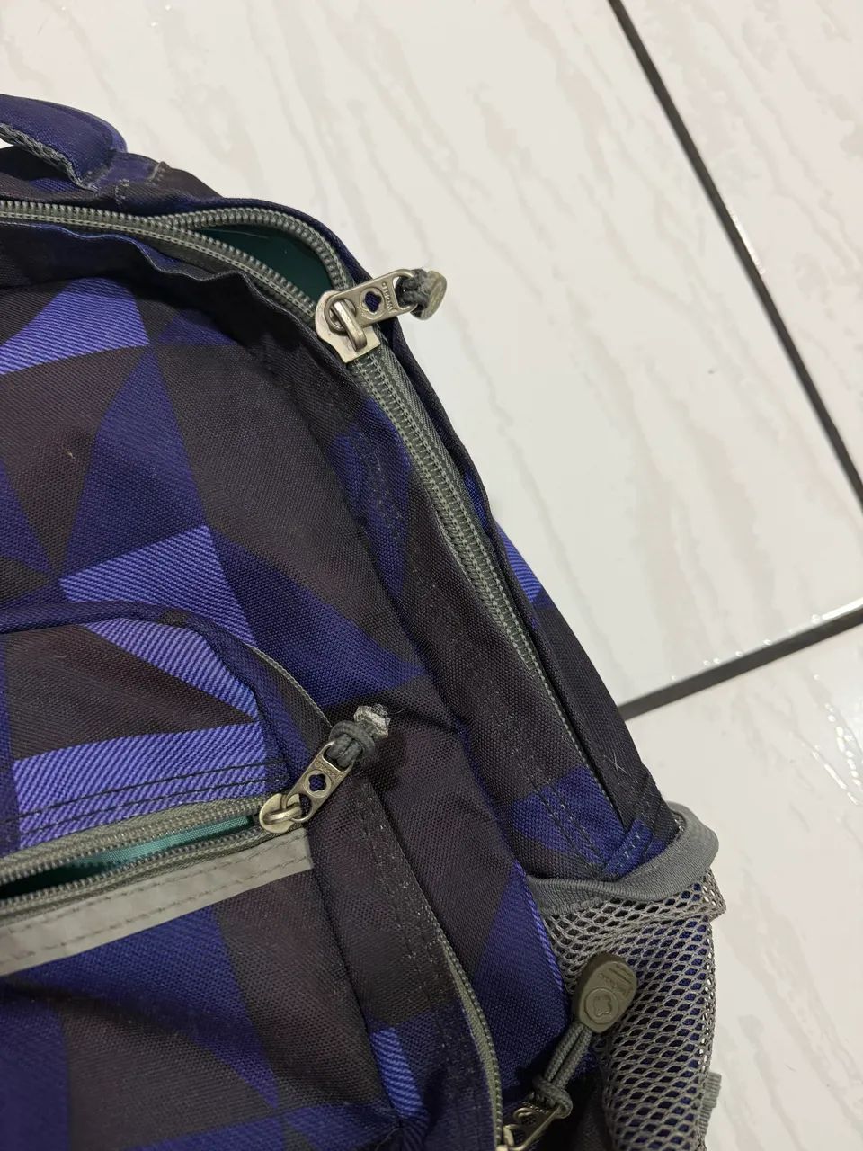 Mochila J-world com alça e rodinhas  - Foto 5