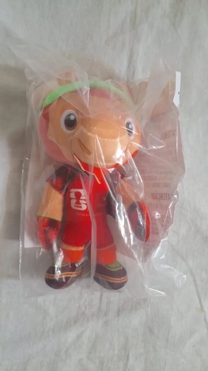 Conjunto Mascote fenomenal Rexona - COPA 2026 - Foto 4
