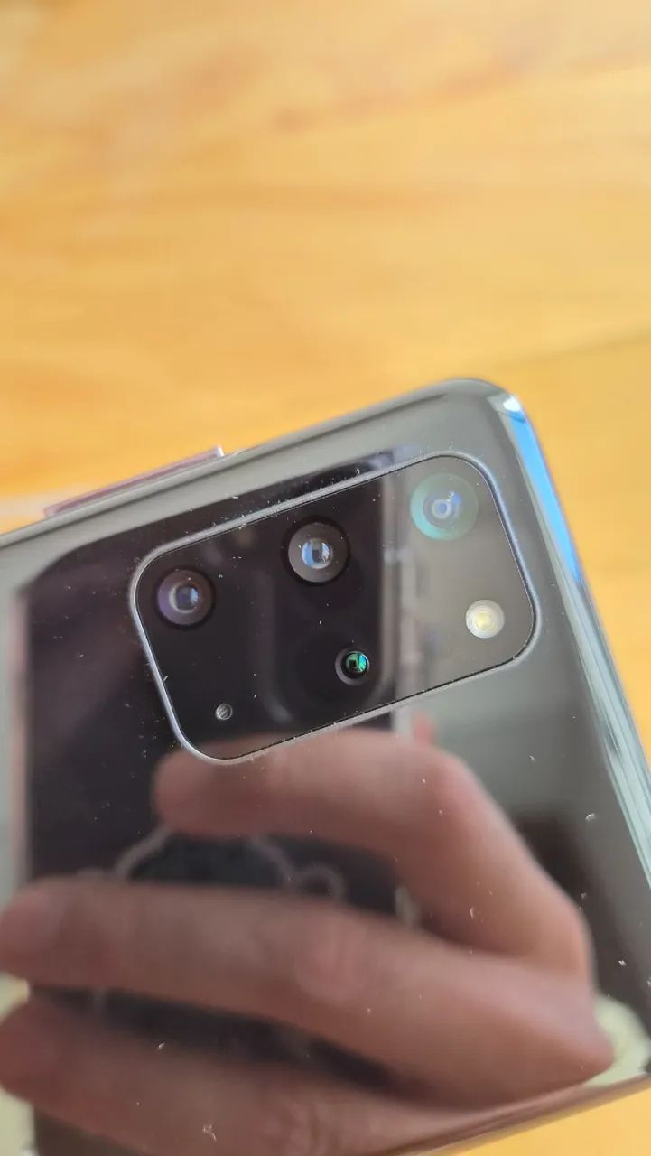 Galaxy S20 plus - 6.7 - Muito conservado - (nao é o FE) - Foto 4