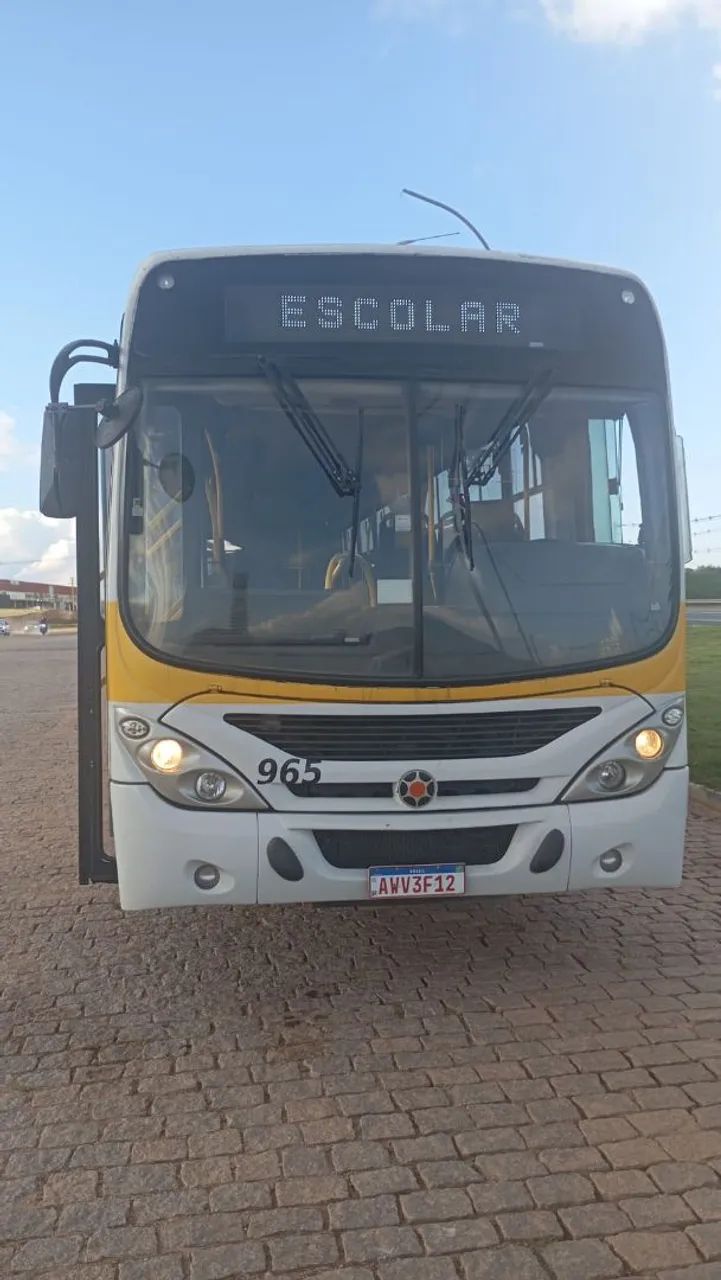 Ônibus  escolar vários modelos  - Foto 3