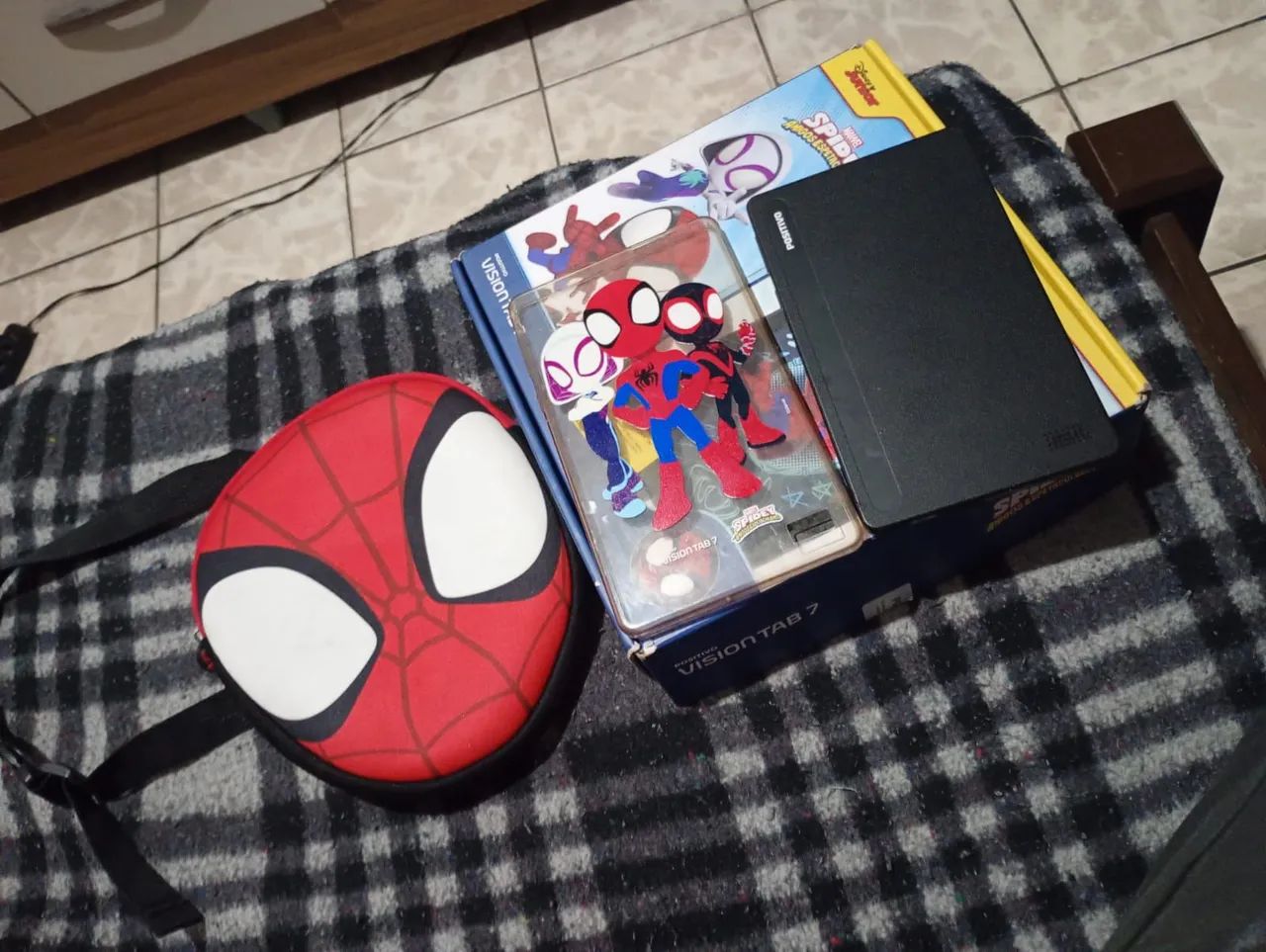 Vendo tablet positivo vision 7 homem-aranha  - Foto 5