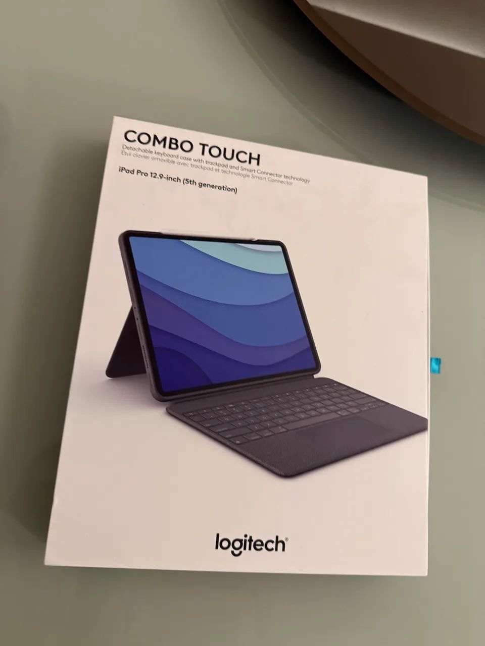 Capa teclado Logitech IPad 12.9 - Foto 2