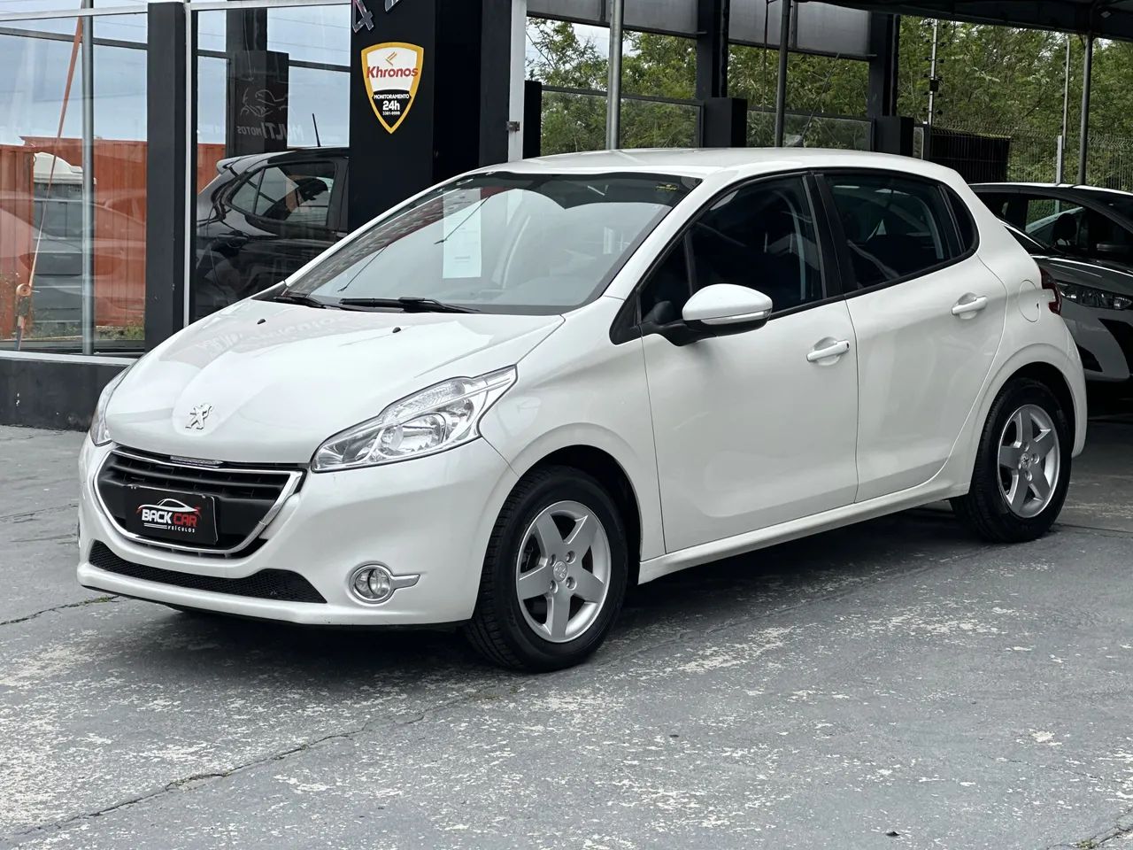 Peugeot 208 Active/active Pack 1.5 Flex 8V 5P 2014 - Foto 2