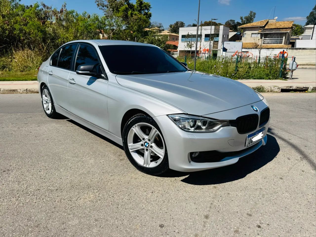 BMW 320I 2014