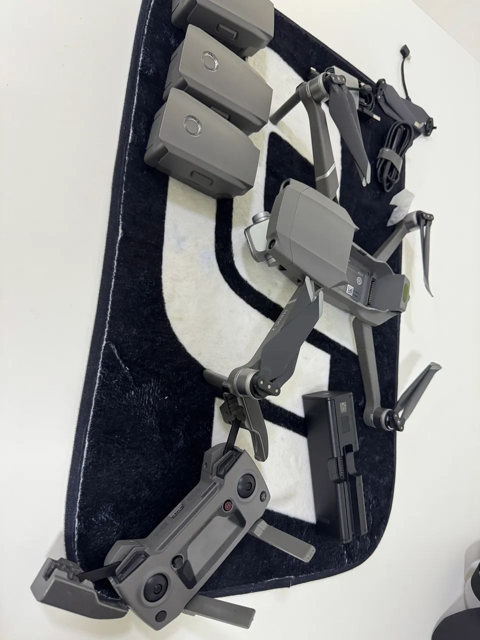 MAVIC 2 PRO COMBO FLY MORE  - Foto 3