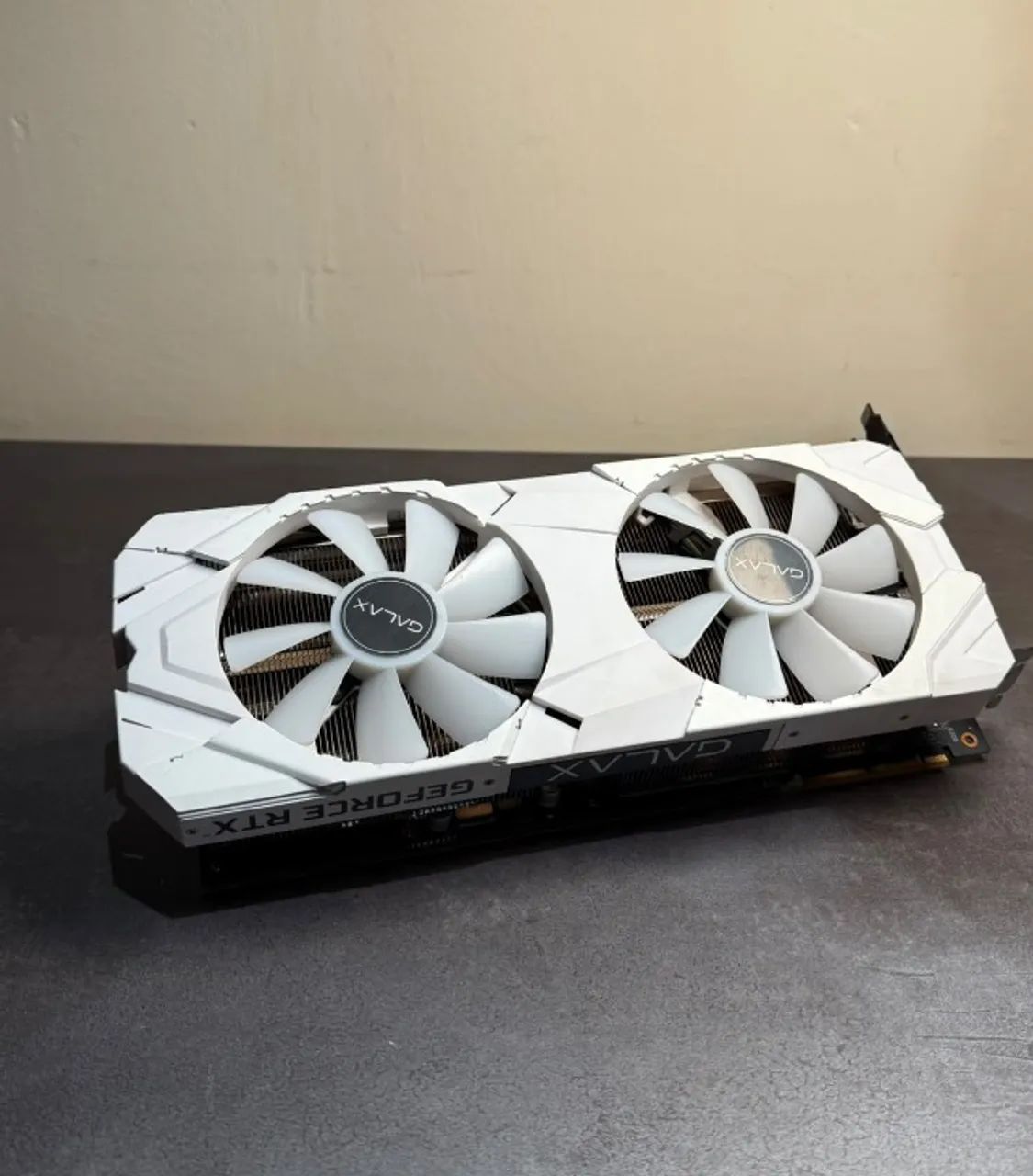 NVIDIA RTX 2080 White GALAX 