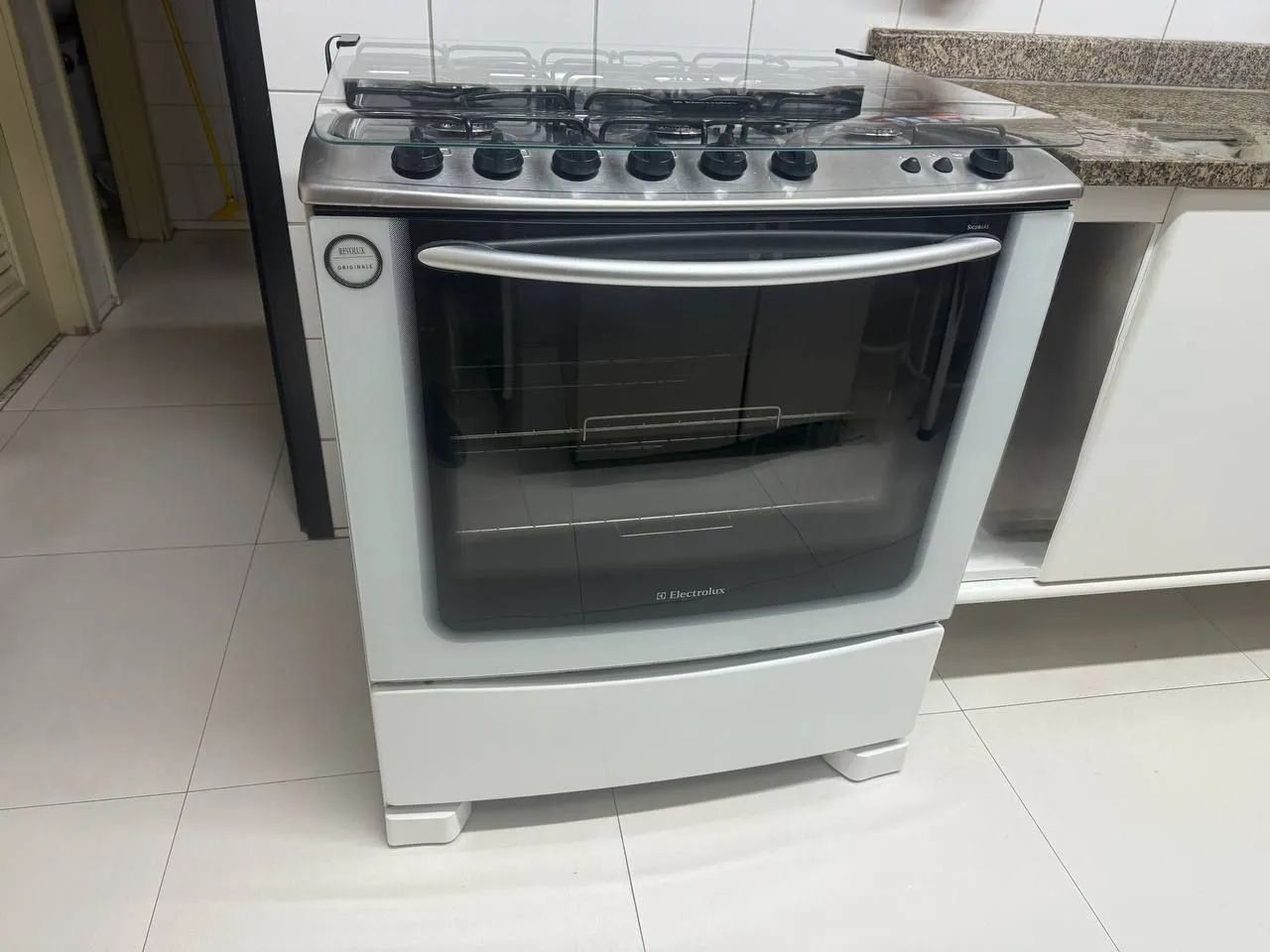 Fogão ELECTROLUX 6 bocas em perfeito estado 