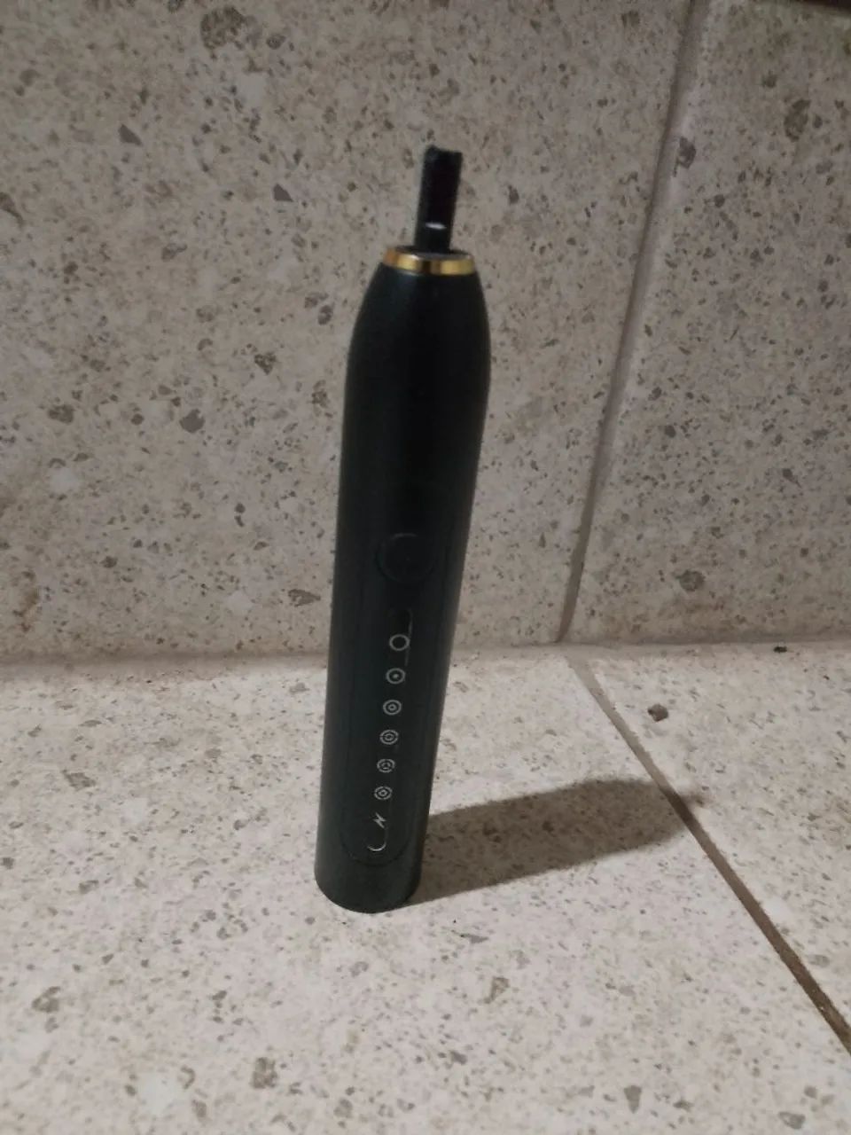 Escova elétrica com 4 escovas 