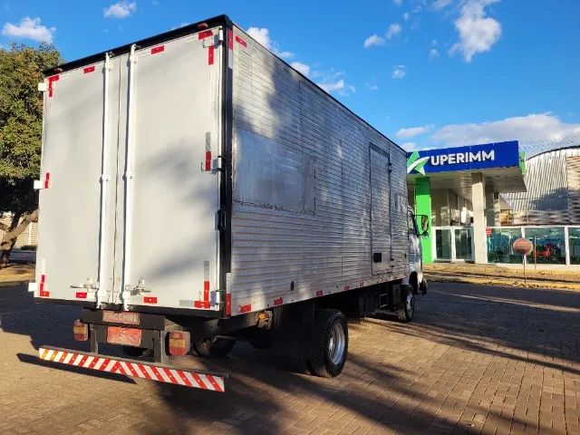 Vw 8.120 2000/2001 Diesel Baú Excelente Estado - Foto 7