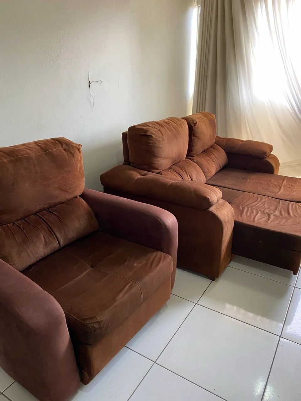 Sofá Retrátil e Reclinável 2 Lugares + Poltrona + Almofadas - Foto 4