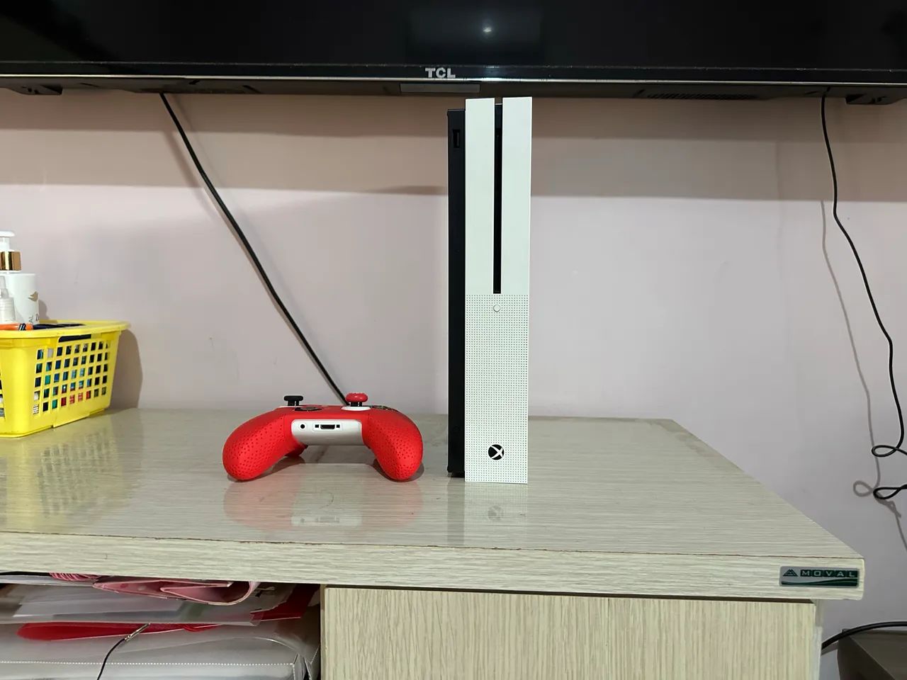Vendo Xbox One S (1 TB) - Foto 3