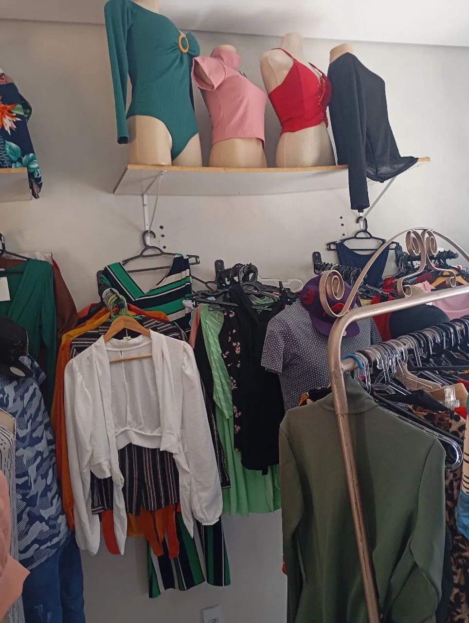 Fechamento da loja de roupas femininas e masculino  - Foto 5