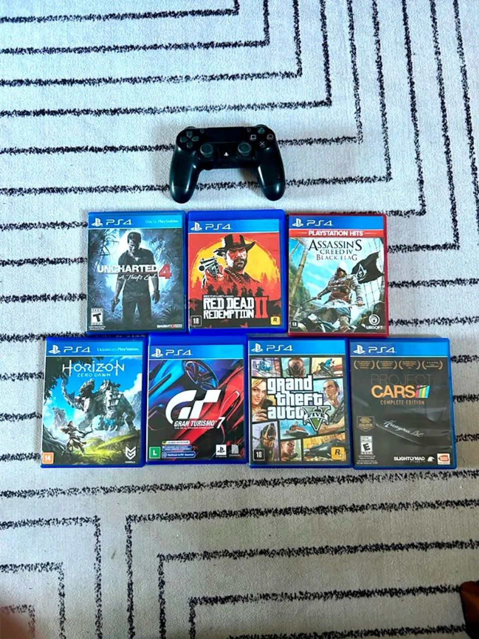 Ps4 Pro com 7 Jogos ( PlayStation 4 pro) - Foto 2