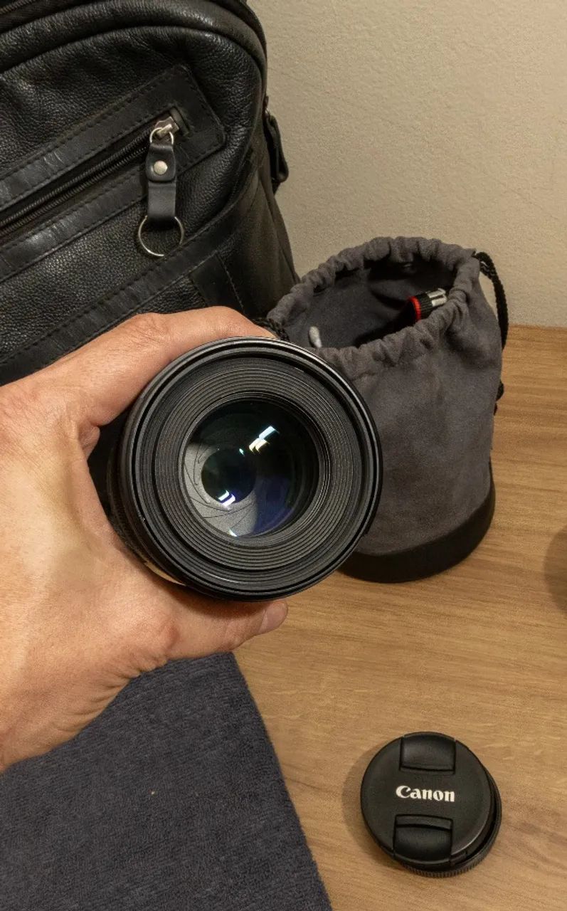 Canon Rf 85mm F/2 Macro Is Stm