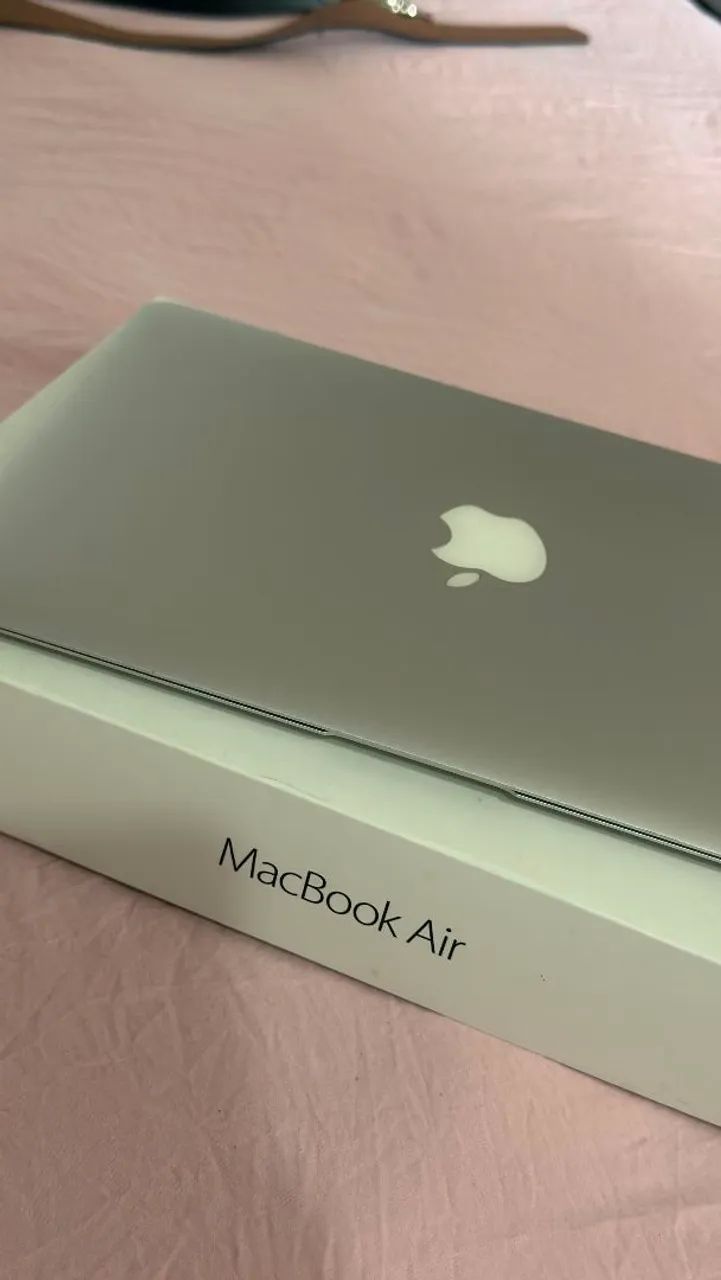 MacBook Air 11" Early 2015 - Foto 3