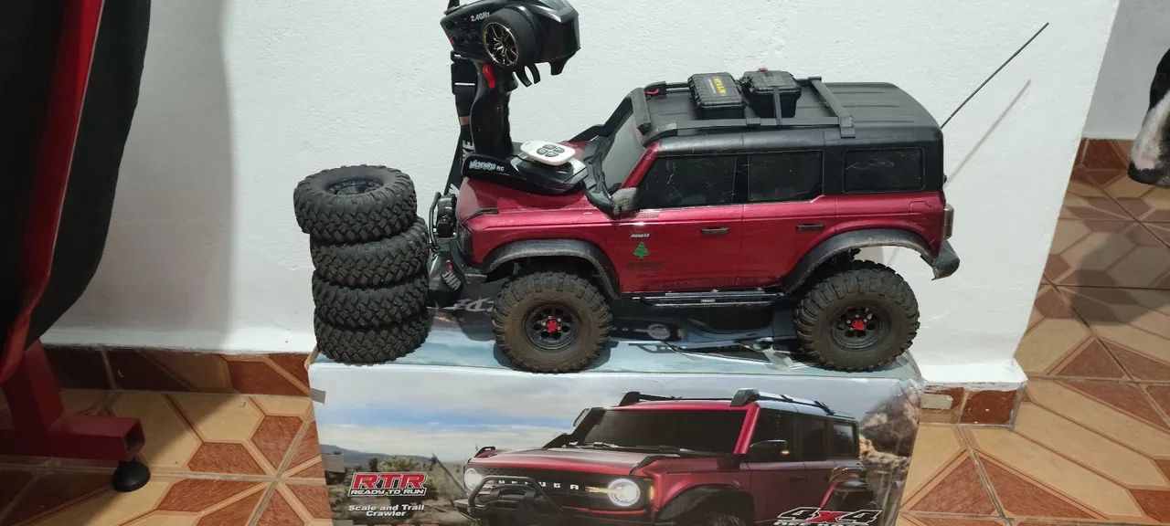 Crawler RC 1.10 HB r001 Ford Bronco 