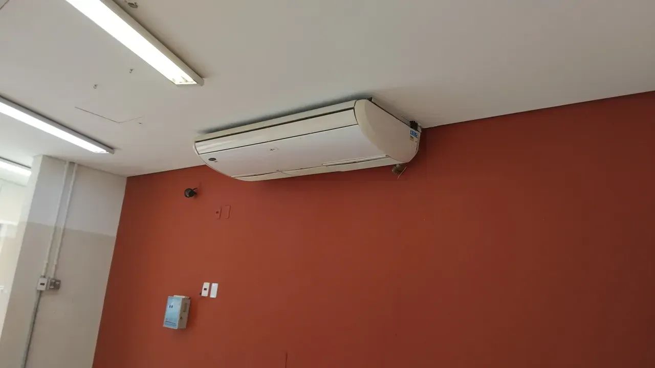 Alugo loja comercial centro Acesita antiga lojas Americanas - Foto 4