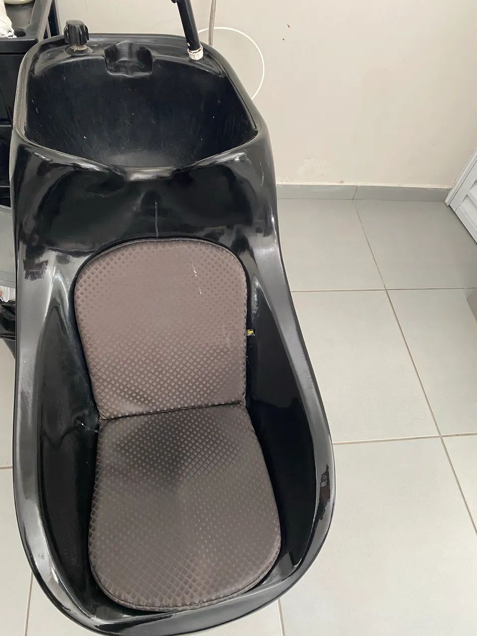 Vendo cadeira e lavatório  - Foto 4