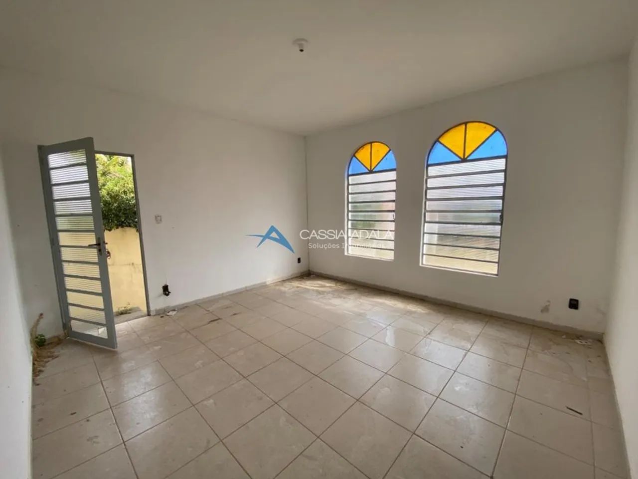 Casa à venda em Campinas, Chácara da Barra, com 9 quartos, com 202 m² - Foto 2
