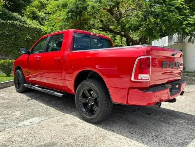 Ram Classic Laramie 5.7 V8 16V Gasolina 4X4 Aut. 2023 - Foto 10