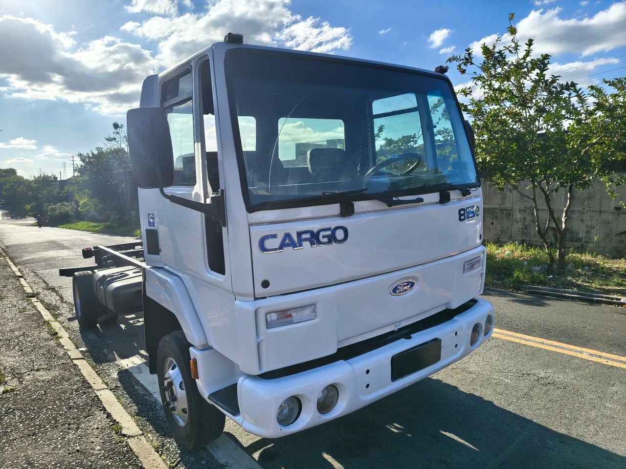 CARGO 815 CHASSI