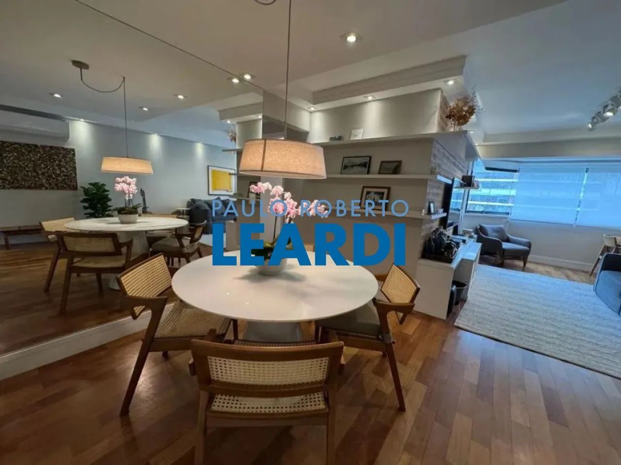 APARTAMENTO - VILA OLÍMPIA - SP