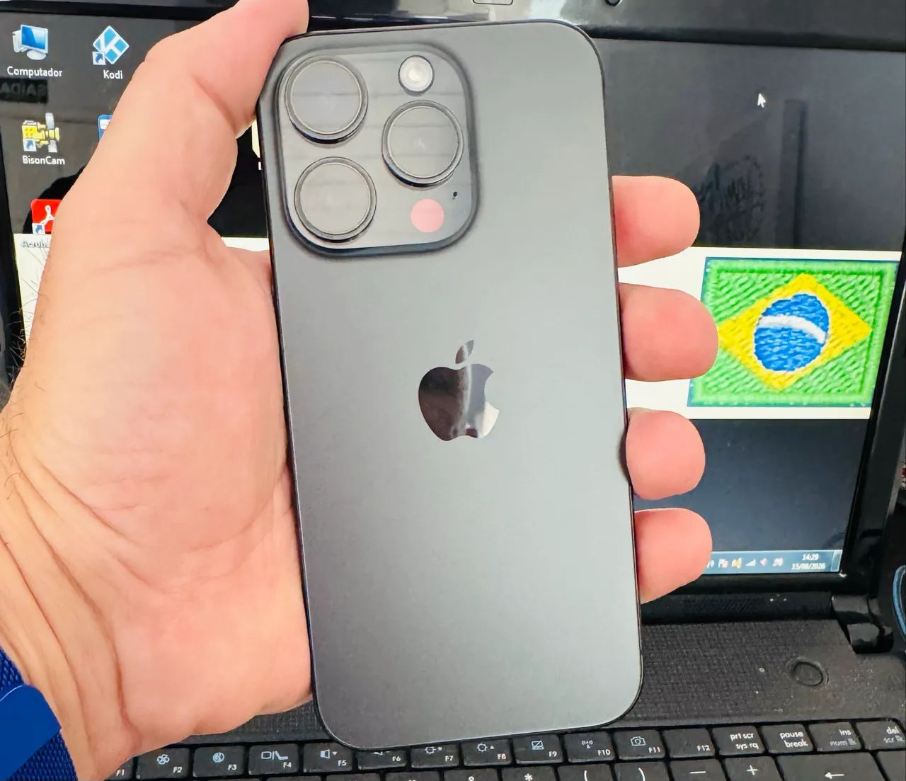 iPhone 15 Pro Max 256GB Preto - Foto 4