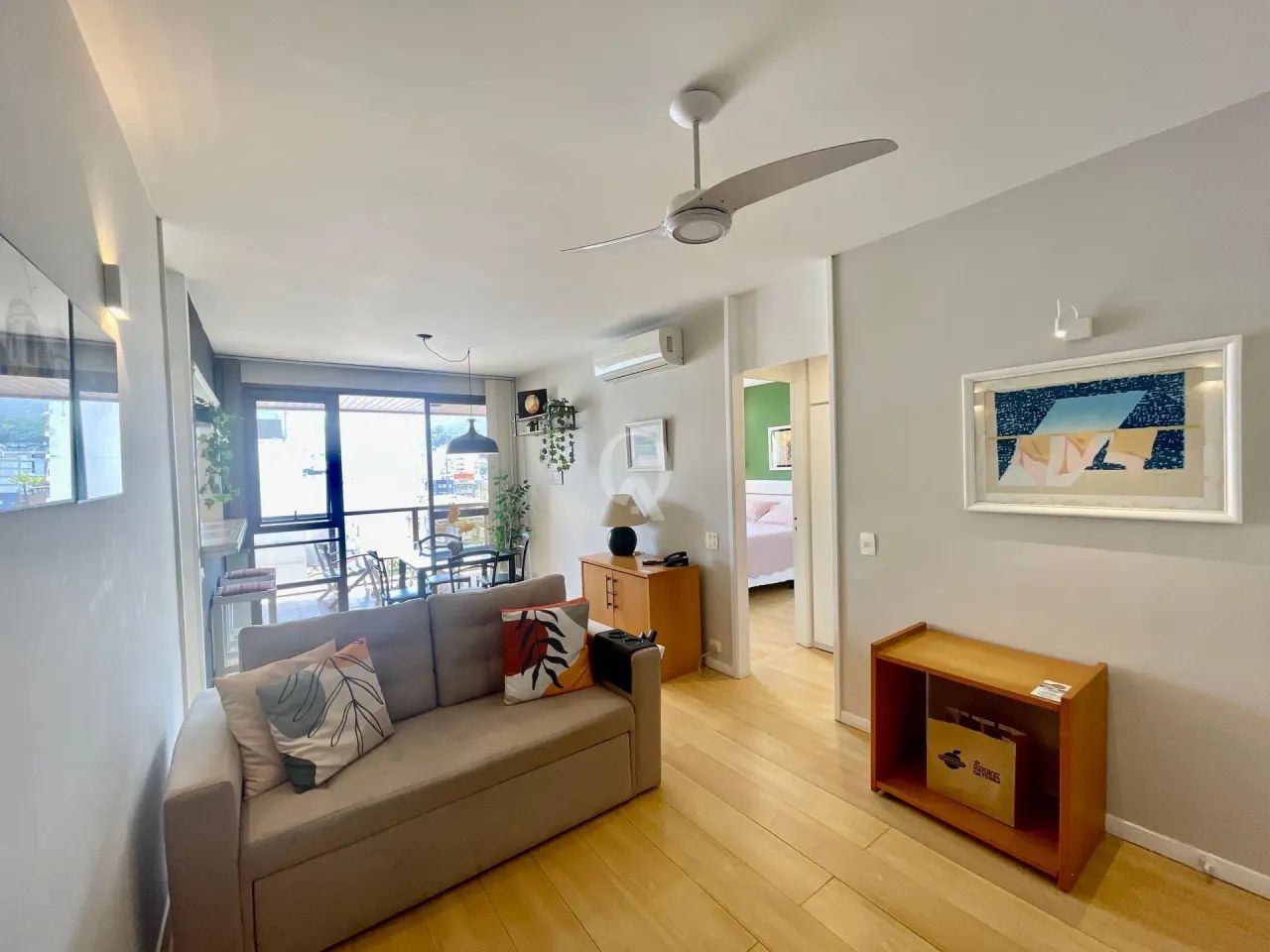 Loft de Charme em Leblon: Conforto e Praticidade em 53m²! - Foto 2