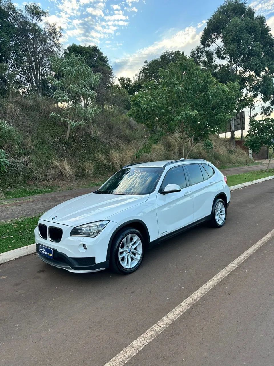 BMW X1 Sdrive 20I X-line 2.0 TB Active Flex 2015