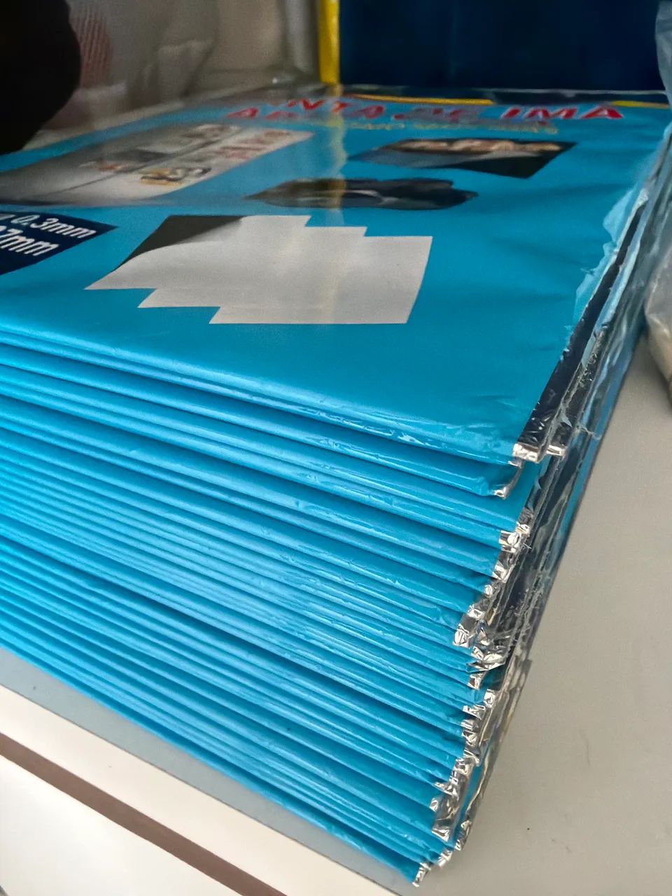 Manta de ímã adesivada 39 pacotes - Foto 2
