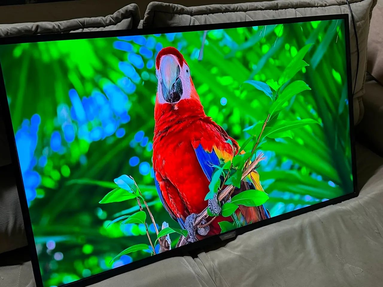 Smart tv 50 4k Philips todos apps - Foto 4