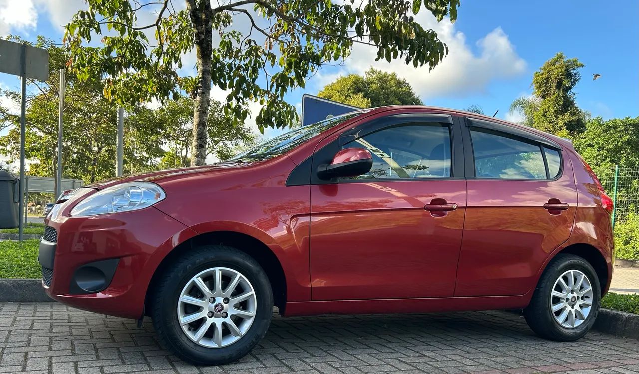 Fiat Palio Attractive 1.0 EVO Fire Flex 8V 5P 2015 - Foto 2