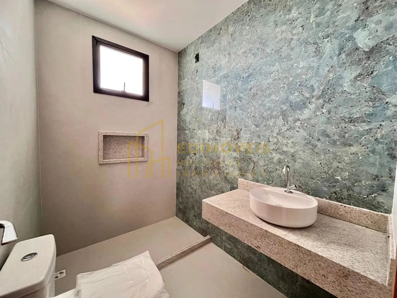 Morada de Laranjeiras: Oportunidade para Viver com Estilo e Conforto! - Foto 5