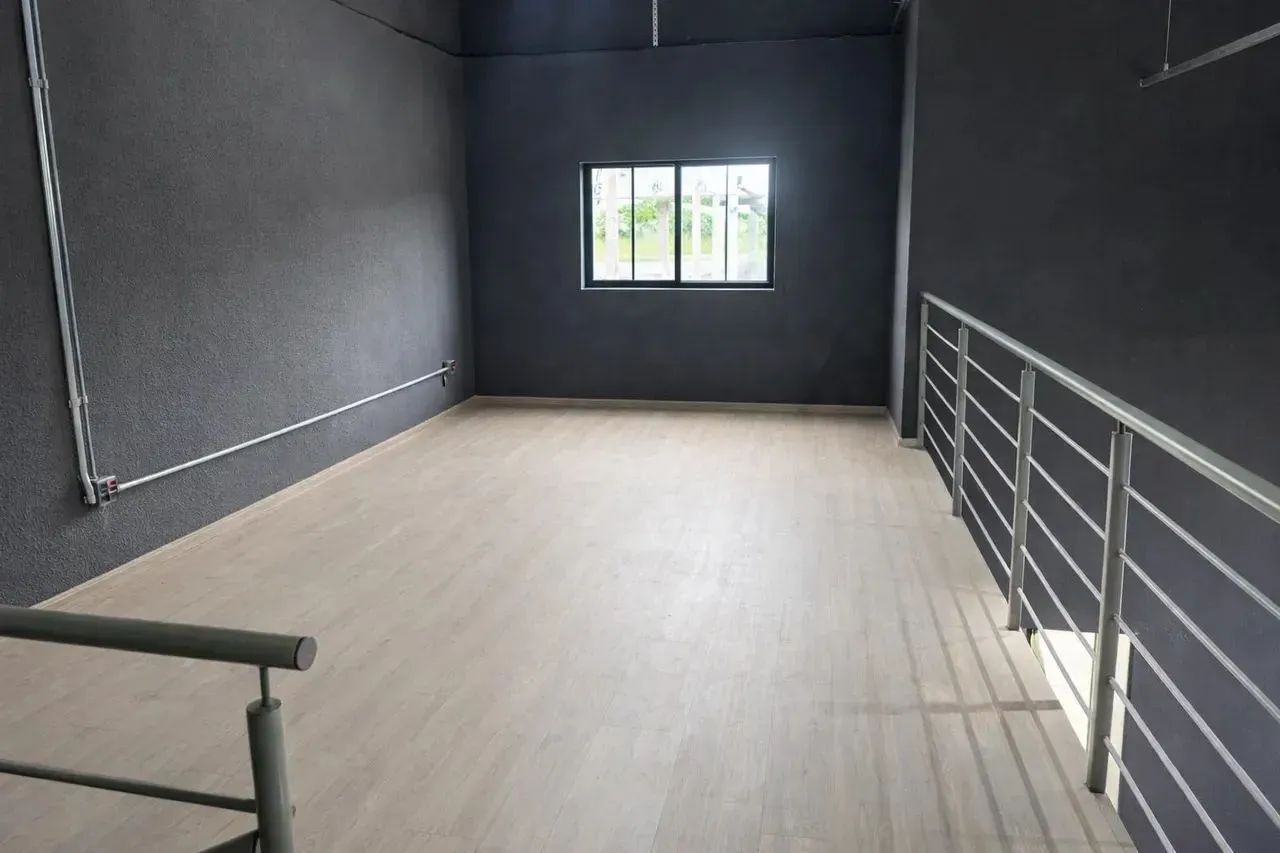 Galpão/Depósito/Armazém para venda possui 123 metros quadrados - Foto 7