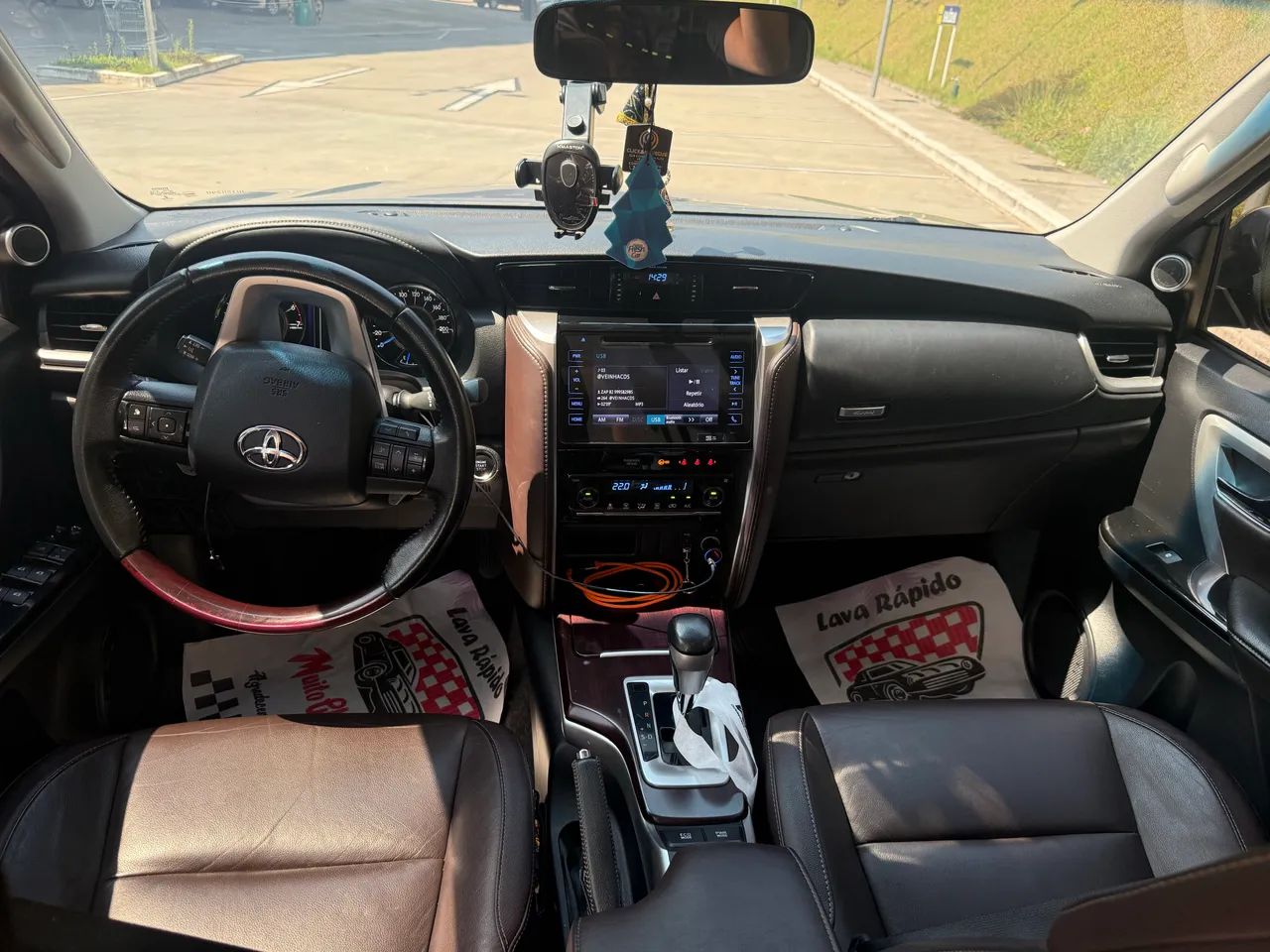 Toyota Hilux SW4 SRV 4X2 2.7 Flex 16V Aut. 2018 - Foto 11