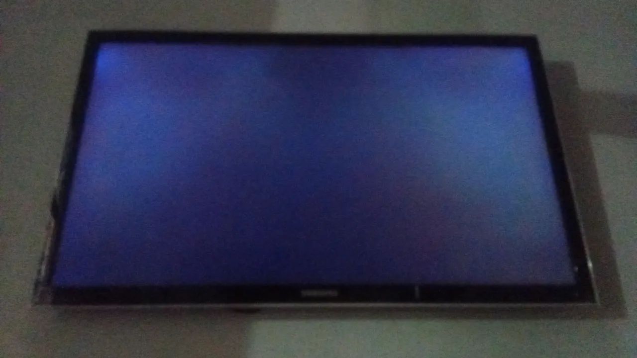 TV LED Samsung UN40D5000PG Antiga - Foto 4