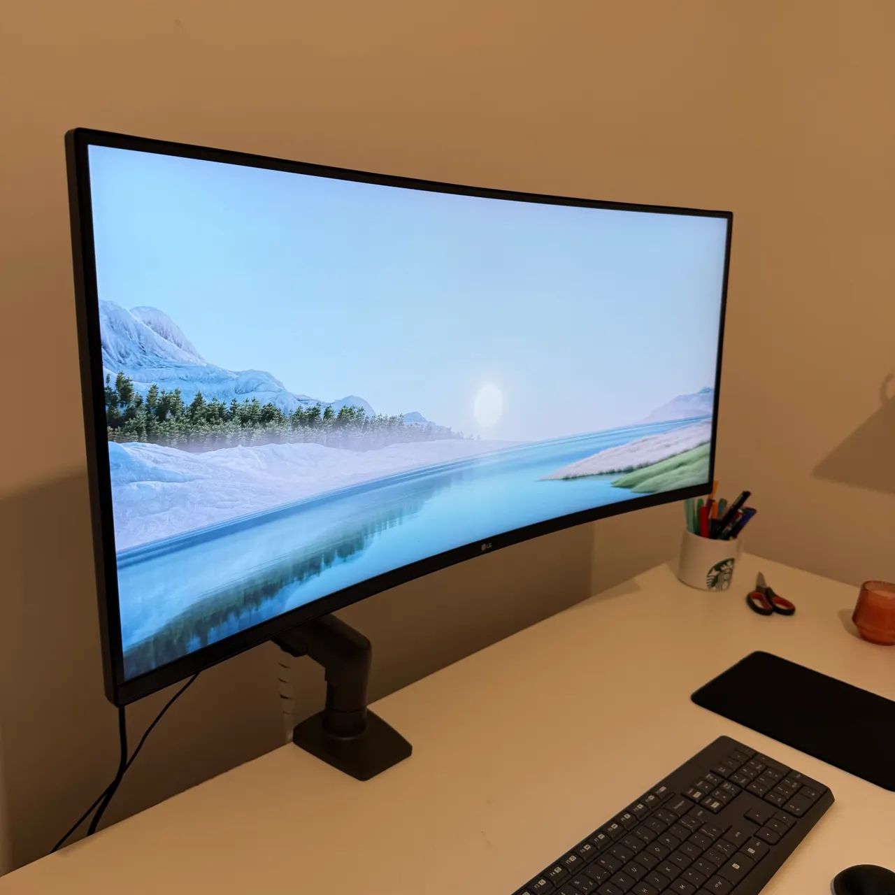 (11 meses de garantia) Monitor Gamer LG Ultragear 34 QHD 160hz - Foto 2