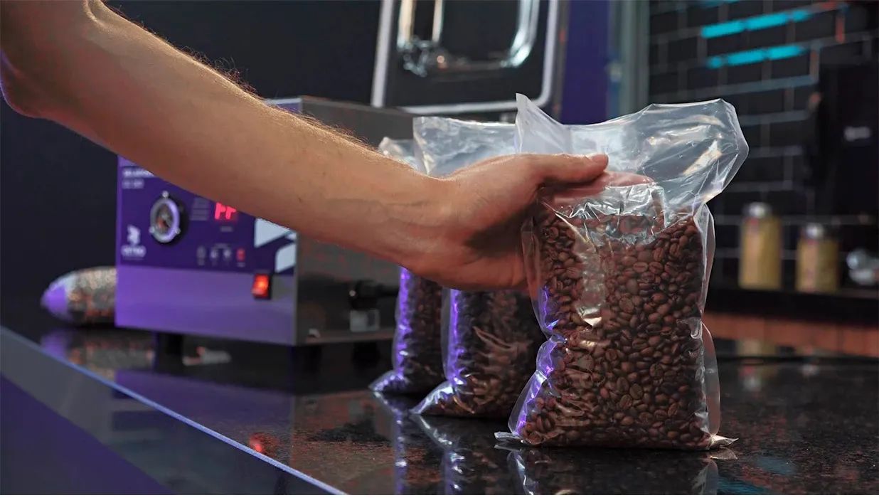 Seladora a Vácuo de Bancada CCVS 260 T