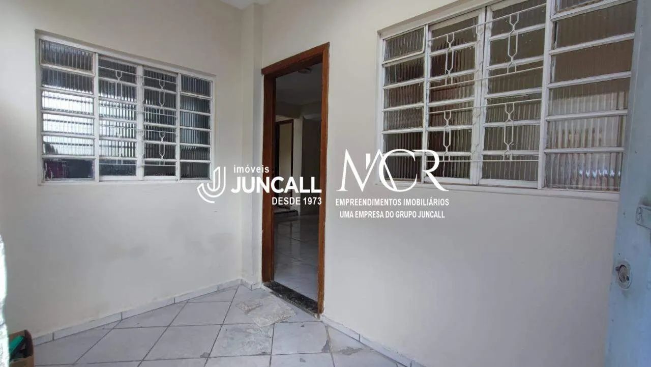 Casa com 2 quartos e 1 vaga de garagem para locação! - Foto 2