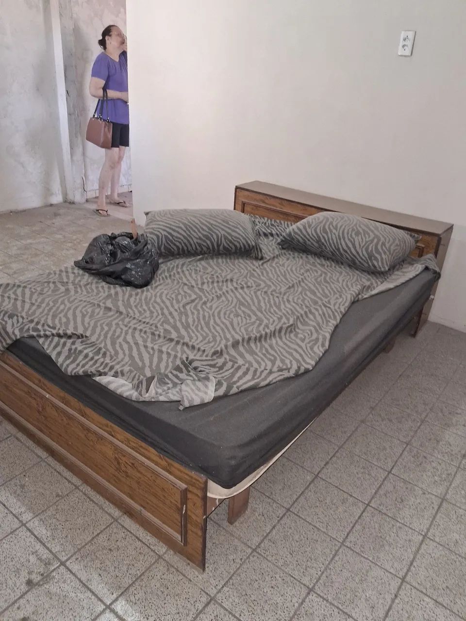 Cama e armário  - Foto 5