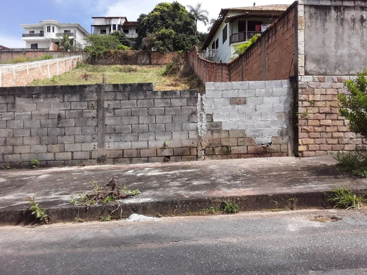 LOTE MURADO 1.000M2 - TREVO - Foto 2