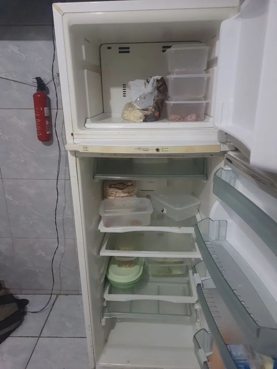 Geladeira funcionando perfeitamente  - Foto 3