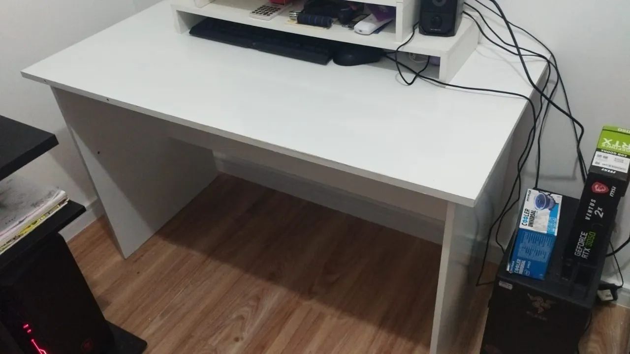 Mesa para computador422080775476357120