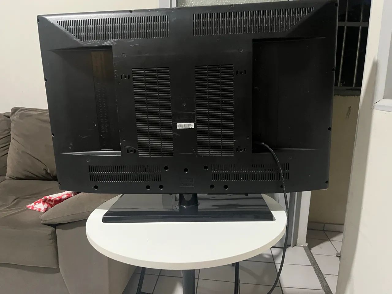 Tv CCE tela quebrada 