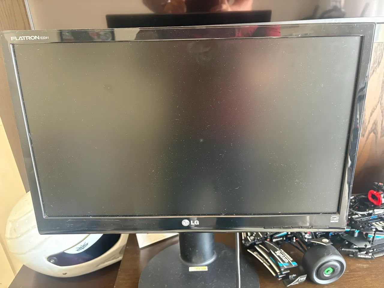 Monitor LG Flatron 22 polegadas- E2241 - Foto 2